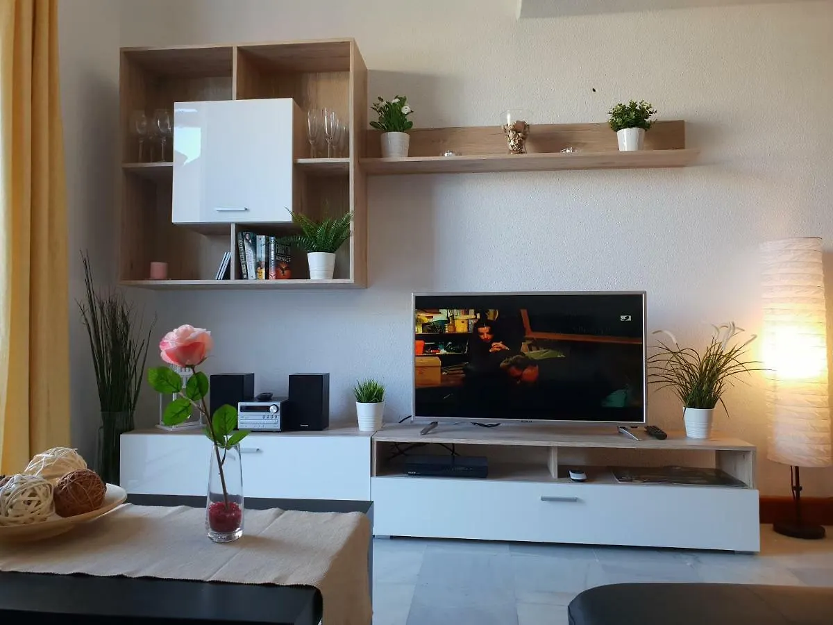 Duplex Apartment No 4, Close To Sea And Beach, Heated Pool, Aircondition, Wifi Arona