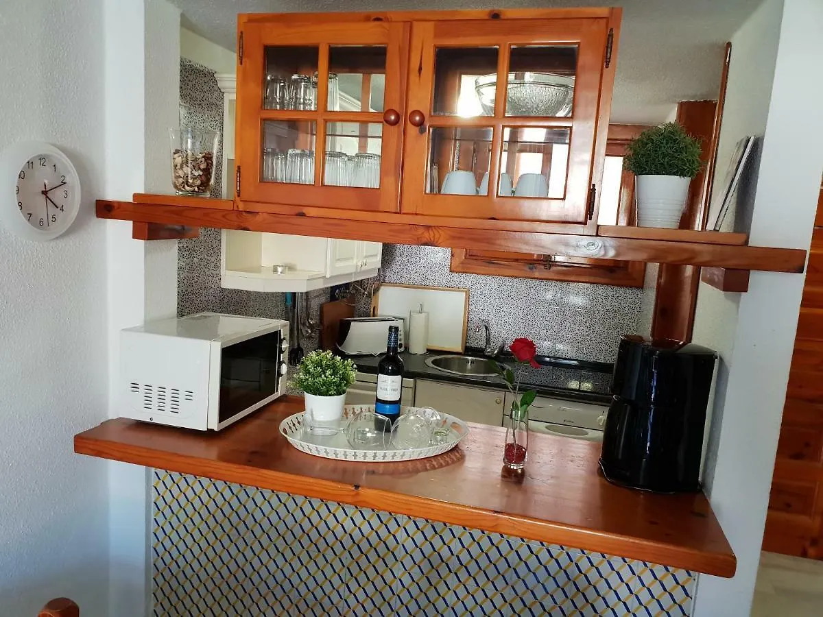 Duplex Apartment No 4, Close To Sea And Beach, Heated Pool, Aircondition, Wifi Arona